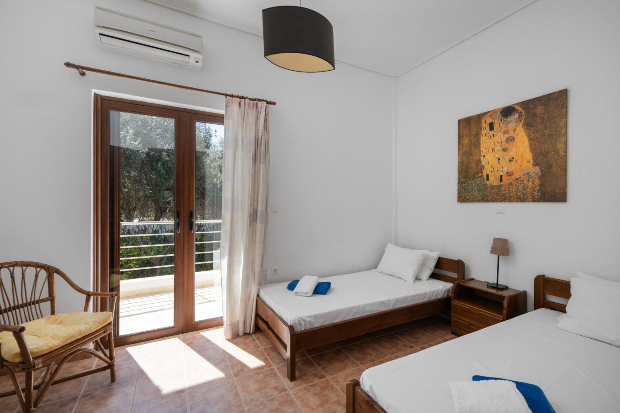 Villa Saronida Kültér fotó
